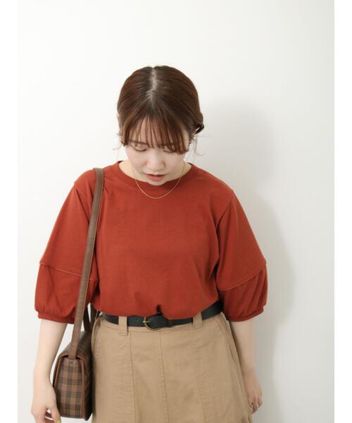 ehka sopo(エヘカソポ)の「ランタンスリーブカットソー(Tシャツ/カットソー・レディース・ダークオレンジ/ベージュ/ブラック/オフホワイト・F)」の17枚目の写真