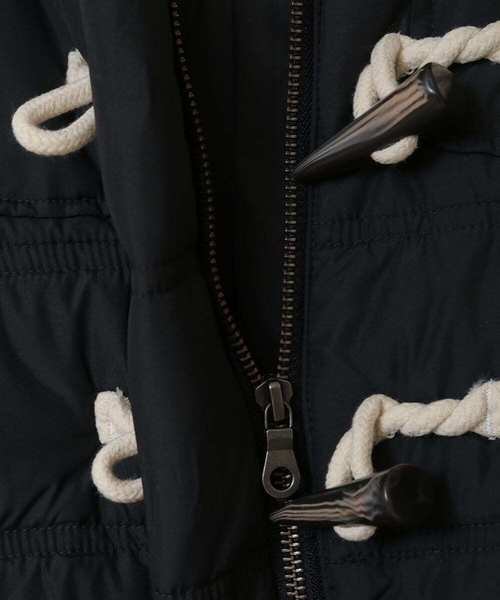 a.v.v（アーヴェヴェ）の「[160]中綿ダッフルコート（ダッフルコート・キッズ・ライトブルー/ブラック・160）」の3枚目の写真