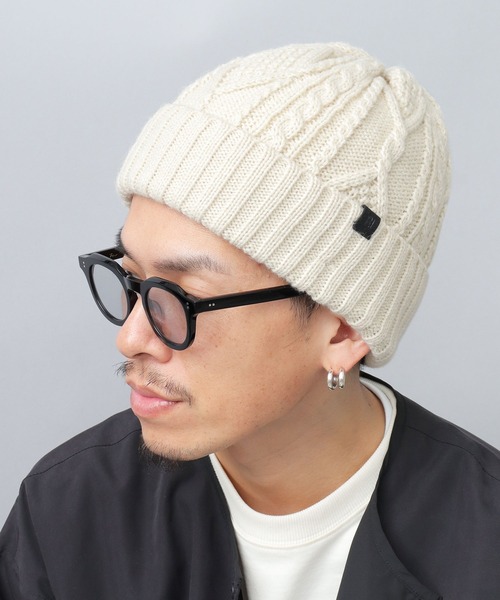 ReqHatter(レックハッター)の「ケーブルニット 裏ボア ワッチ(ニットキャップ/ビーニー・メンズ・ブラック/グレー/オフホワイト/カーキ・FREE)」の2枚目の写真