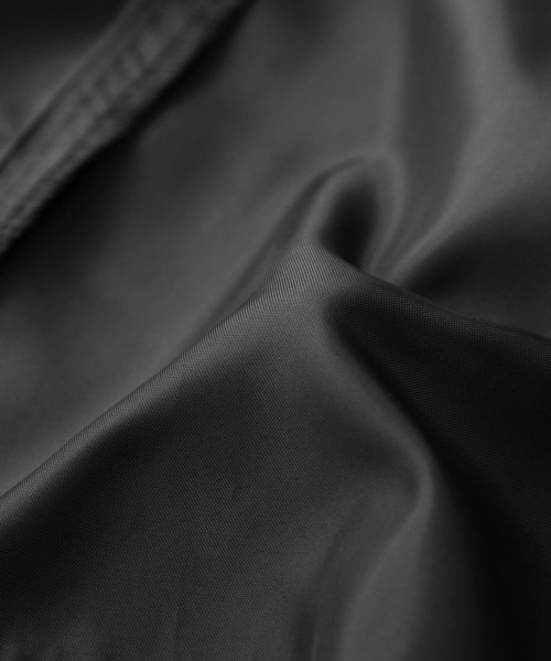 n'OrLABEL（ノアールレーベル）の「『チェック柄タックフレアスカート』（スカート・レディース・ライトベージュ/ダークネイビー・FREE）」の4枚目の写真