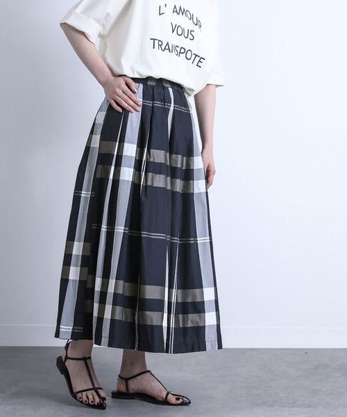 n'OrLABEL（ノアールレーベル）の「『チェック柄タックフレアスカート』（スカート・レディース・ライトベージュ/ダークネイビー・FREE）」の16枚目の写真