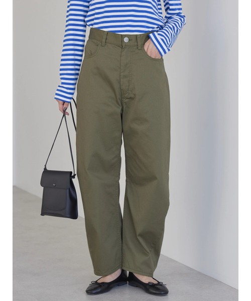 AMERICAN HOLIC（アメリカンホリック）の「コクーンシルエットチノパンツ（その他パンツ・レディース・アイボリー/ベージュ/カーキ・S/L/M）」の15枚目の写真