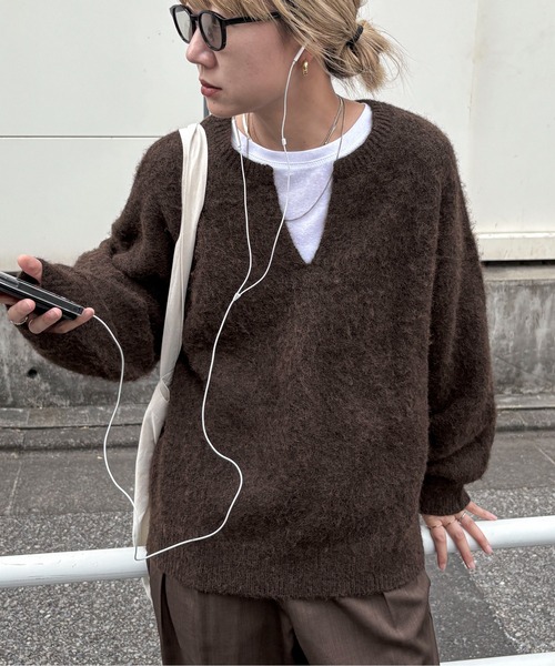 ハンドウォッシャブル】ウール混起毛キーネックニット（ニット