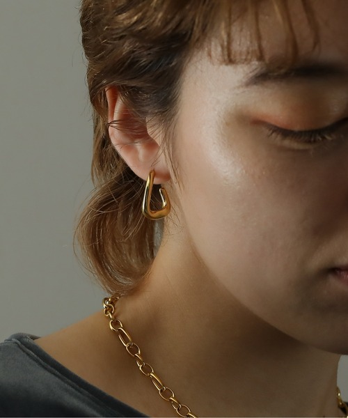 ORLEAN(オルレアン)の「金属アレルギー対応 ニュアンスドロップロングピアス サージカルステンレス(ピアス(両耳用)・レディース・ゴールド/シルバー・フリー)」の11枚目の写真
