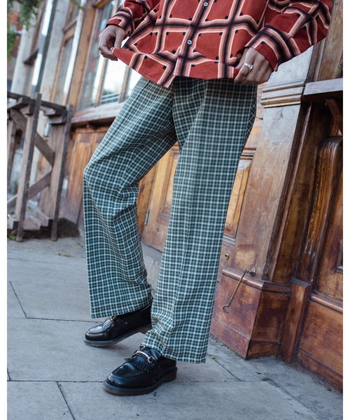 美品　ドクターマーチン　フリンジ付きブラックローファー　スナッフルローファー Dr.Martens ローファー ドクターマーチン エイドリアン