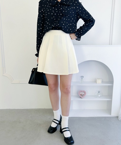Loueme(ルエム)の「ハイウエストプリーツミニスカパン(スカート・レディース・ピンク/アイボリー/ブラック/ライトブルー・S/M)」の13枚目の写真