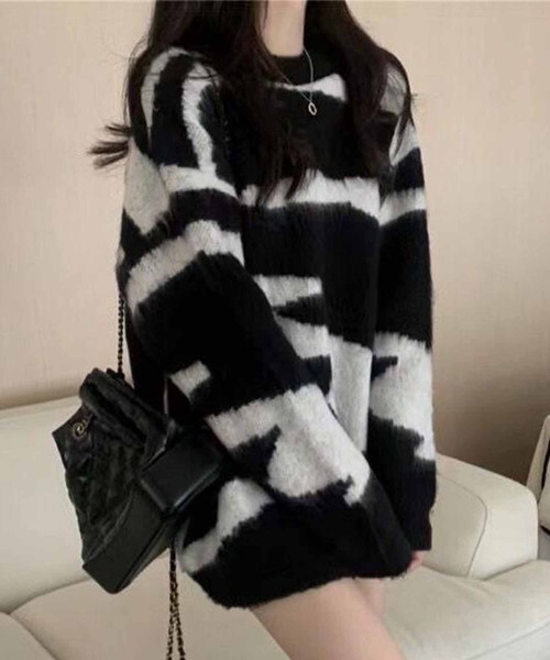 NANEA(ナネア)の「モノトーン ニットプルオーバー(ニット/セーター・レディース・ブラック・フリー)」の21枚目の写真