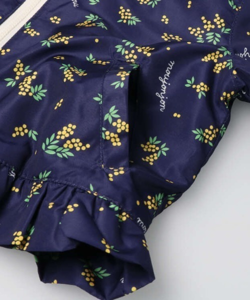 Moujonjon(ムージョンジョン)の「撥水加工お花柄タフタジャケット(ナイロンジャケット・キッズ・ブルー/ホワイト・100/130/140/110/120/90)」の9枚目の写真