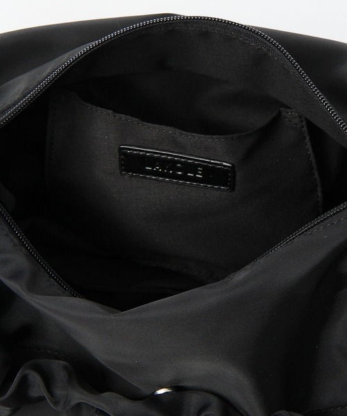 LAKOLE（ラコレ）の「ドロストバレルショルダー / 991682（ショルダーバッグ・レディース・ホワイト/ブラック/ベージュ・FREE）」の14枚目の写真