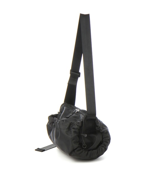 LAKOLE（ラコレ）の「ドロストバレルショルダー / 991682（ショルダーバッグ・レディース・ホワイト/ブラック/ベージュ・FREE）」の11枚目の写真