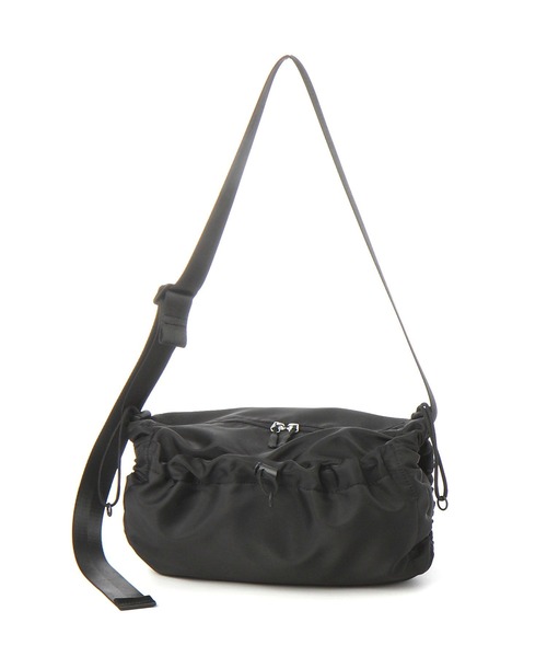 LAKOLE（ラコレ）の「ドロストバレルショルダー / 991682（ショルダーバッグ・レディース・ホワイト/ブラック/ベージュ・FREE）」の19枚目の写真