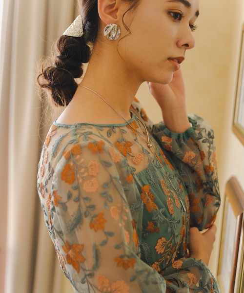 Kastane(カスタネ)の「【fiw.】BIGモチーフイヤリング(イヤリング・レディース・シルバー/ゴールド・FREE)」の8枚目の写真