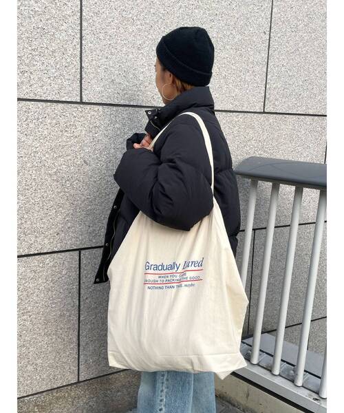 Ungrid（アングリッド）の「ロゴビッグトートバッグ（トートバッグ・レディース・アイボリー・FREE）」の3枚目の写真