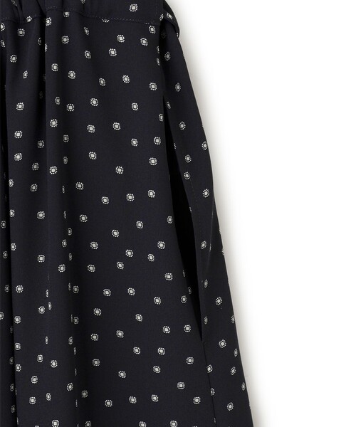 23区(ニジュウサンク)の「【洗える】バックサテンアムンゼン タイプリント ワンピース(ワンピース・レディース・ネイビー系5・36/38/40)」の11枚目の写真