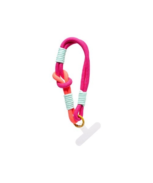 Hamee（ハミィ）の「DOLLY TIE ドリータイ ネオンハンドストラップ DOLLY STRAP(Cタイプ)（スマホグッズ・レディース・ブルー系その他2/ブラック系その他2/スカイブルー/イエロー系その他2/レッド系その他2/フューシャピンク/ピンク系その他2/ミント/グリーン系その他2/オレンジ系その他2/ベージュ系その他2/ライラック/その他1/レッド系その他3・FREE）」の10枚目の写真