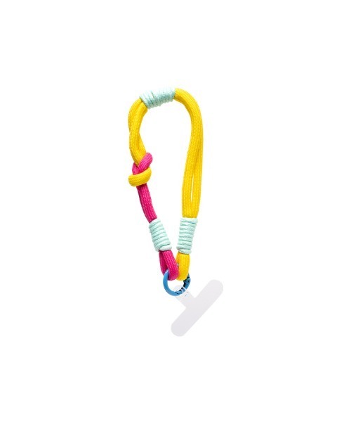 Hamee（ハミィ）の「DOLLY TIE ドリータイ ネオンハンドストラップ DOLLY STRAP(Cタイプ)（スマホグッズ・レディース・ブルー系その他2/ブラック系その他2/スカイブルー/イエロー系その他2/レッド系その他2/フューシャピンク/ピンク系その他2/ミント/グリーン系その他2/オレンジ系その他2/ベージュ系その他2/ライラック/その他1/レッド系その他3・FREE）」の15枚目の写真