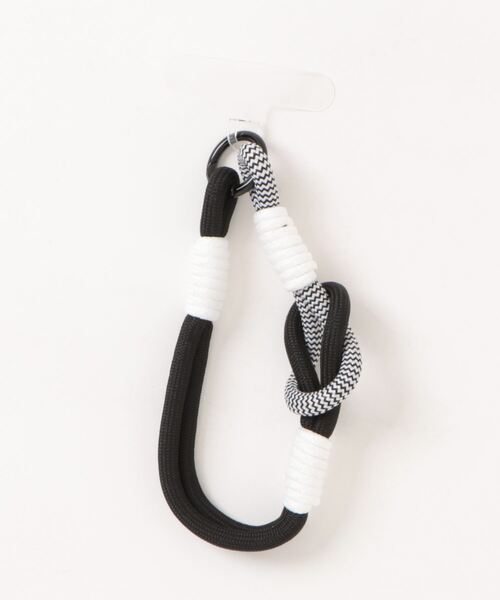 Hamee（ハミィ）の「DOLLY TIE ドリータイ ネオンハンドストラップ DOLLY STRAP(Cタイプ)（スマホグッズ・レディース・ブルー系その他2/ブラック系その他2/スカイブルー/イエロー系その他2/レッド系その他2/フューシャピンク/ピンク系その他2/ミント/グリーン系その他2/オレンジ系その他2/ベージュ系その他2/ライラック/その他1/レッド系その他3・FREE）」の20枚目の写真