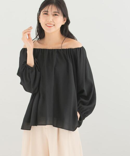 URBAN RESEARCH ROSSO WOMEN(アーバンリサーチ ロッソ)の「2WAYオフショルブラウス(シャツ/ブラウス・レディース・ブラック/ホワイト・FREE)」の17枚目の写真