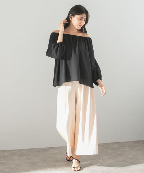 URBAN RESEARCH ROSSO WOMEN(アーバンリサーチ ロッソ)の「2WAYオフショルブラウス(シャツ/ブラウス・レディース・ブラック/ホワイト・FREE)」の19枚目の写真