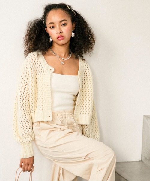 URBAN RESEARCH Sonny Label（アーバンリサーチサニーレーベル）の「AyaKawasaki　メッシュショートカーディガン（カーディガン/ボレロ・レディース・オフホワイト/ピンク/ブルー系その他・FREE）」の7枚目の写真