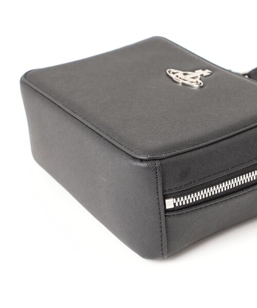 Vivienne Westwood（ヴィヴィアンウエストウッド）の「43040086U-S000B