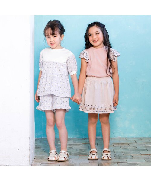 Seraph（セラフ）の「インパンツ付き裾刺繍スカート（スカート・キッズ・ネイビー/ピンク/サックスブルー・80/90/95/100/110/120/130/140）」の6枚目の写真