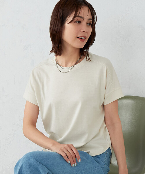 COMME CA ISM(コムサイズム)の「ニュアンスカラー Tシャツ(Tシャツ/カットソー・レディース・ミント/アイボリー/サックスブルー/グレイッシュベージュ・SMALL/MEDIUM/LARGE)」の2枚目の写真