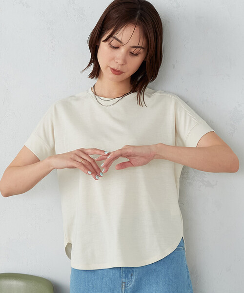COMME CA ISM(コムサイズム)の「ニュアンスカラー Tシャツ(Tシャツ/カットソー・レディース・ミント/アイボリー/サックスブルー/グレイッシュベージュ・SMALL/MEDIUM/LARGE)」の8枚目の写真