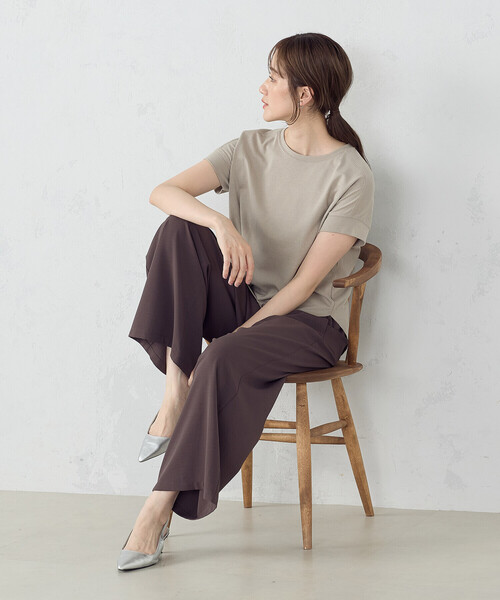 COMME CA ISM(コムサイズム)の「ニュアンスカラー Tシャツ(Tシャツ/カットソー・レディース・ミント/アイボリー/サックスブルー/グレイッシュベージュ・SMALL/MEDIUM/LARGE)」の17枚目の写真