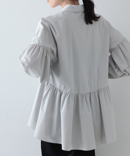 GALLEST（ギャレスト）の「◆ペプラムギャザーブラウス（シャツ/ブラウス・レディース・ホワイト/ライトグレー/ライトブルー/ライトグリーン・38/34）」の12枚目の写真