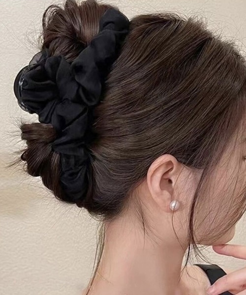 ammy.（エイミードット）の「【 ammy. / エイミードット 】 シフォン チュール ビッグ ヘアクリップ（バレッタ/ヘアクリップ・レディース・グレー/ブラック/ベージュ/ピンク/アイボリー・FREE）」の6枚目の写真
