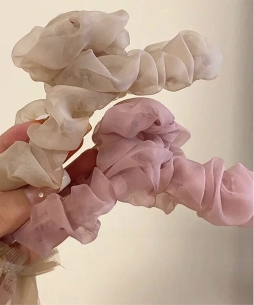 ammy.（エイミードット）の「【 ammy. / エイミードット 】 シフォン チュール ビッグ ヘアクリップ（バレッタ/ヘアクリップ・レディース・グレー/ブラック/ベージュ/ピンク/アイボリー・FREE）」の8枚目の写真