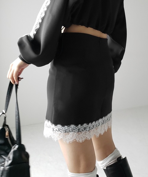 me+em select（ミームセレクト）の「※※【 セットアップ着用可能 】サイドラインハイウエストミニスカート ／ sideline high waist mini skirt（スカート・レディース・ブラック/ブラック系1/ブラック系2・SMALL/MEDIUM/LARGE）」の14枚目の写真