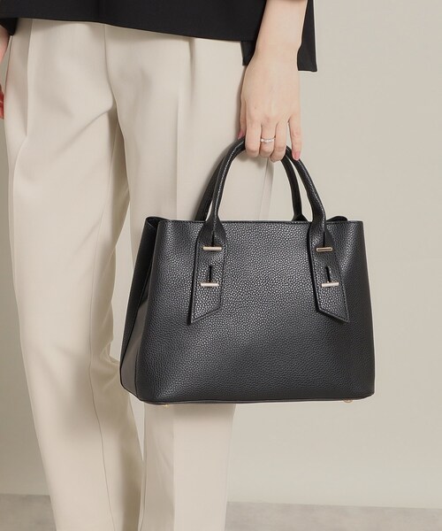 ITS'DEMO（イッツデモ）の「◆【仕分けしやすい／底鋲付き】メタルパーツ2WAYトート（トートバッグ・レディース・ライトグリーン/アイボリー/ナチュラル/ブラック・00）」の5枚目の写真