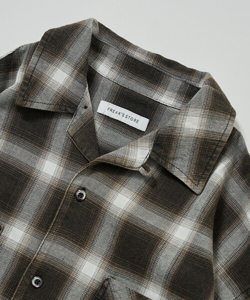 FREAK'S STORE（フリークスストア）の「ブリーチ加工 オープンカラー オンブレチェック シャツ/ショートスリーブ/リラックスフィット BLEACH OMBRE OC SHIRT SS（シャツ/ブラウス・メンズ・ホワイト/ブラック/ブルー/グリーン・MEDIUM/LARGE）」の6枚目の写真