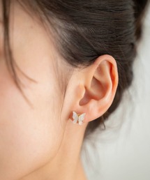 Noela（ノエラ）の「バタフライプレートピアス（ピアス（両耳用））」