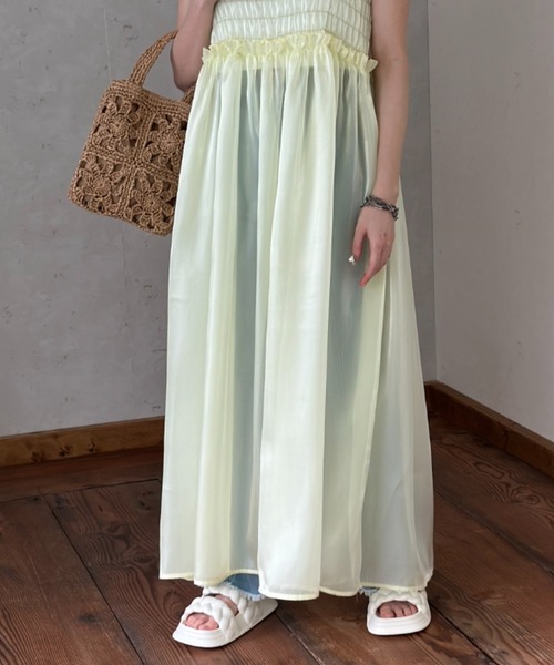 Per sist ence（パーシエンス）の「ラメオーガンジーシャーリングキャミワンピース（ワンピース・レディース・ブラック/イエロー/グレー/オフホワイト・FREE）」の8枚目の写真