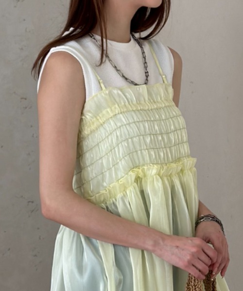 Per sist ence（パーシエンス）の「ラメオーガンジーシャーリングキャミワンピース（ワンピース・レディース・ブラック/イエロー/グレー/オフホワイト・FREE）」の16枚目の写真