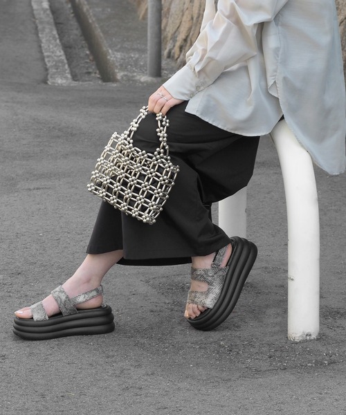 minia（ミニア）の「コノジサンダル（サンダル・レディース・ブラック/シルバー/パイソン/レオパード・M/L/LL/S）」の6枚目の写真