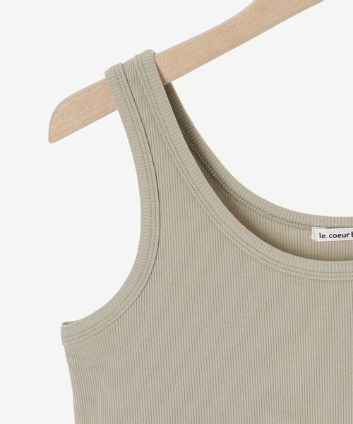 le.coeur blanc（ルクールブラン）の「COTTONストレッチテレコタンク（タンクトップ・レディース・グレイッシュベージュ/カーキオリーブ/オフホワイト/ブラック・38）」の6枚目の写真