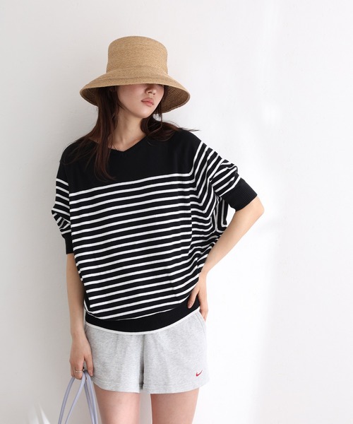 ElegChic（エレグシック）の「パネルボーダードルマンニット（ニット/セーター・レディース・ブラック/オフホワイト/ネイビー・M/XL/4L）」の3枚目の写真