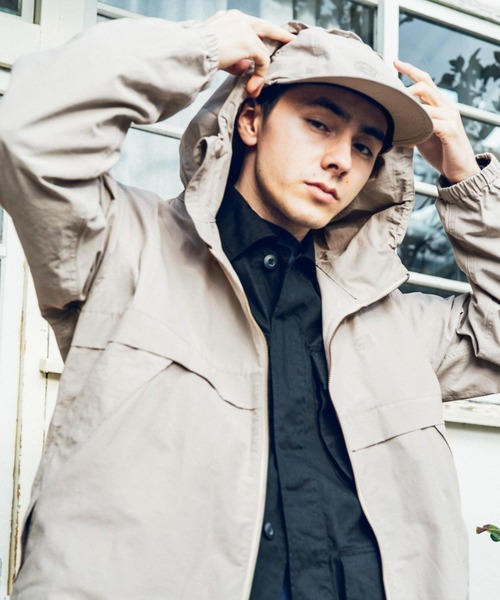 snowpeak マウンテンパーカベージュ