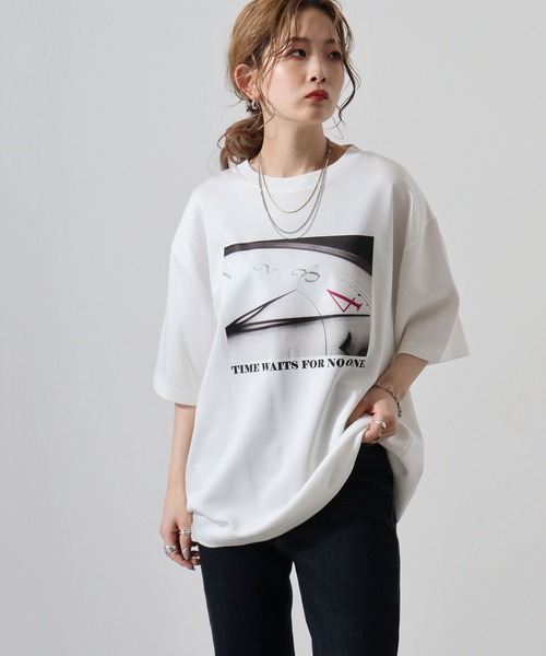 FUNALIVE(ファンアライブ)の「ダンボールニット 転写プリント クルーネック Tシャツ(TIME)(Tシャツ/カットソー・メンズ・ベージュ/ブラック/ホワイト・M/XL/L)」の1枚目の写真