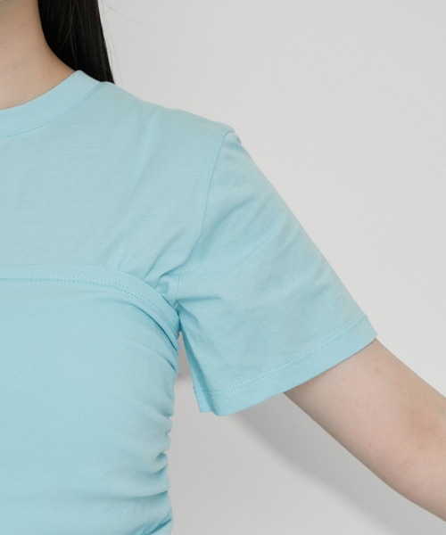 ADAM ET ROPE'（アダムエロペ）の「【サステナブル】2wayベアトップTee（Tシャツ/カットソー・レディース・ブラック/サックスブルー/ホワイト・FREE）」の13枚目の写真