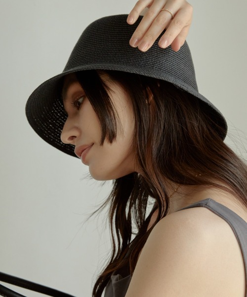 ACYM（アシーム）の「Paper bucket ハット（ハット・レディース・ブラック/アイボリー/ベージュ・FREE）」の18枚目の写真