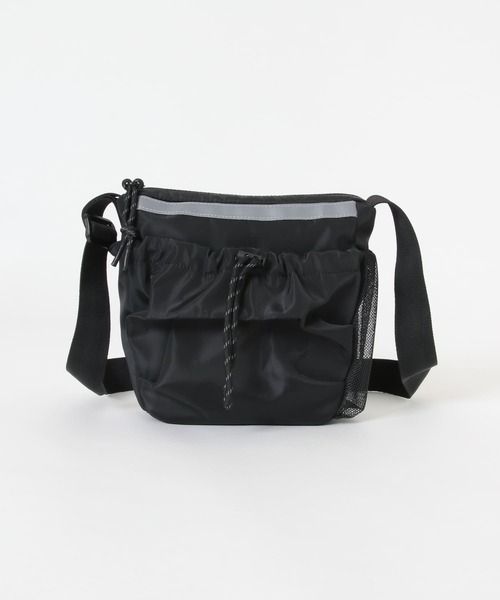 URBAN RESEARCH（アーバンリサーチ）の「ボディショルダーバッグ（ショルダーバッグ・レディース・ブラウン/ブラック・-）」の8枚目の写真