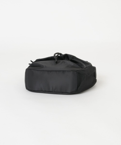 URBAN RESEARCH（アーバンリサーチ）の「ボディショルダーバッグ（ショルダーバッグ・レディース・ブラウン/ブラック・-）」の10枚目の写真