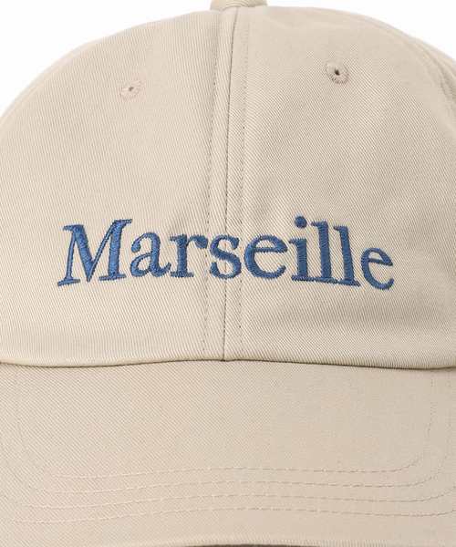 IENA（イエナ）の「YOUNG&OLSEN/ヤングアンドオルセン 別注 ロゴキャップ（キャップ・レディース・ベージュ/ネイビー・FREE）」の19枚目の写真