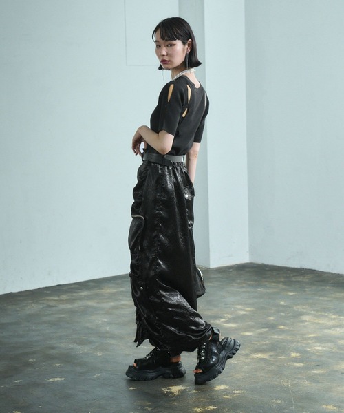 HARE（ハレ）の「【EDGY MODE】スラッシュニット（ニット/セーター・レディース・ブラック・FREE）」の3枚目の写真