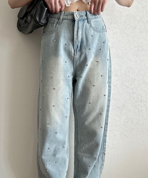 Cham.（チャム）の「デザインデニムワイドパンツ（デニムパンツ・レディース・ライトブルー・M/L/S）」の5枚目の写真